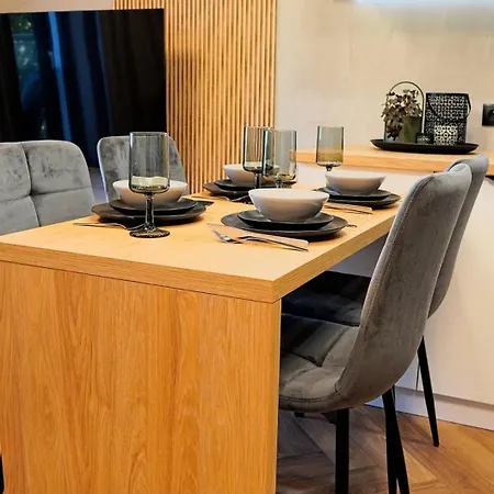 Апартаменти Easy Rent- Szeligowskiego 15 Chodzki Residence, 24h Check-in, Fv