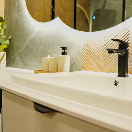 Easy Rent- Szeligowskiego 15 Chodzki Residence, 24h Check-in, Fv Апартаменти *