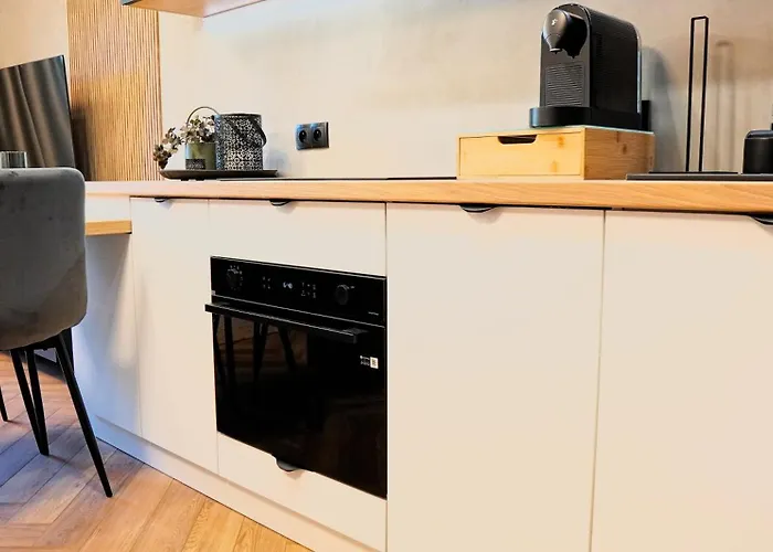 Easy Rent- Szeligowskiego 15 Chodzki Residence, 24h Check-in, Fv דירה